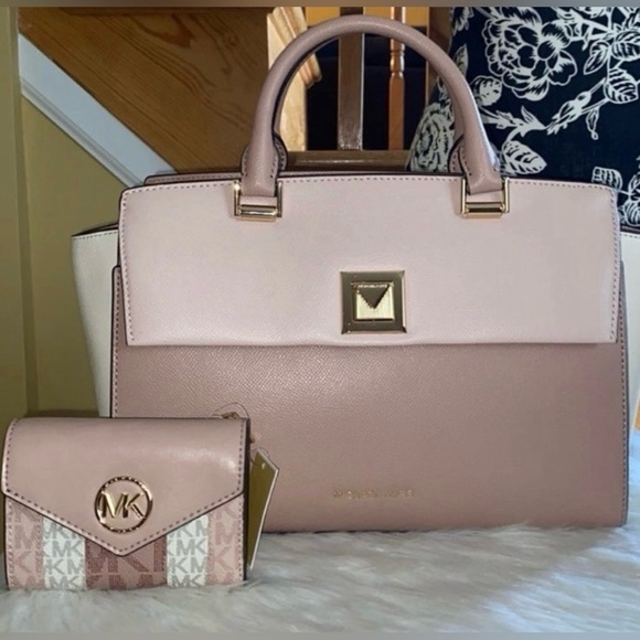 Michael Kors SYLVIA Satchel/CARMEN Trifold Wallet 2pc Set